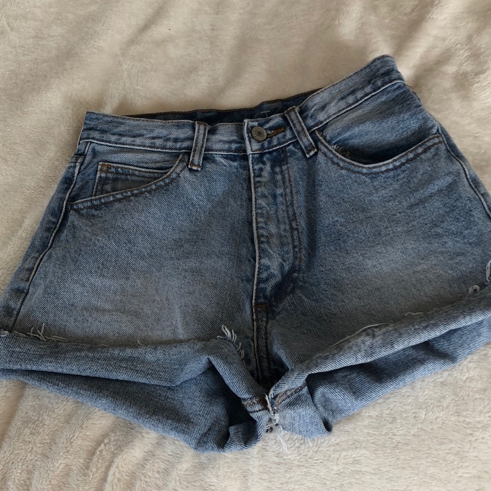 Light denim shorts